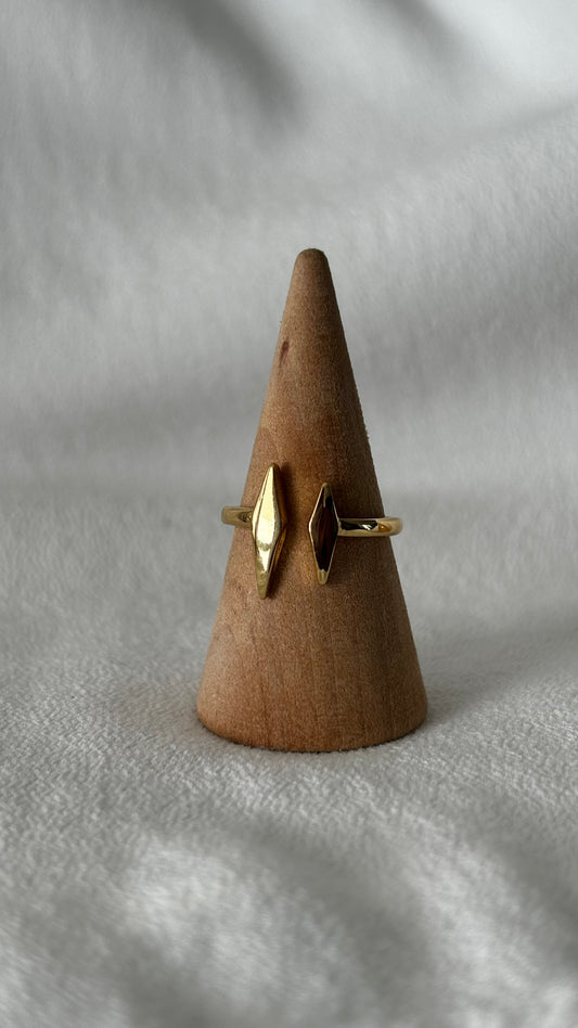 Gold spike ring