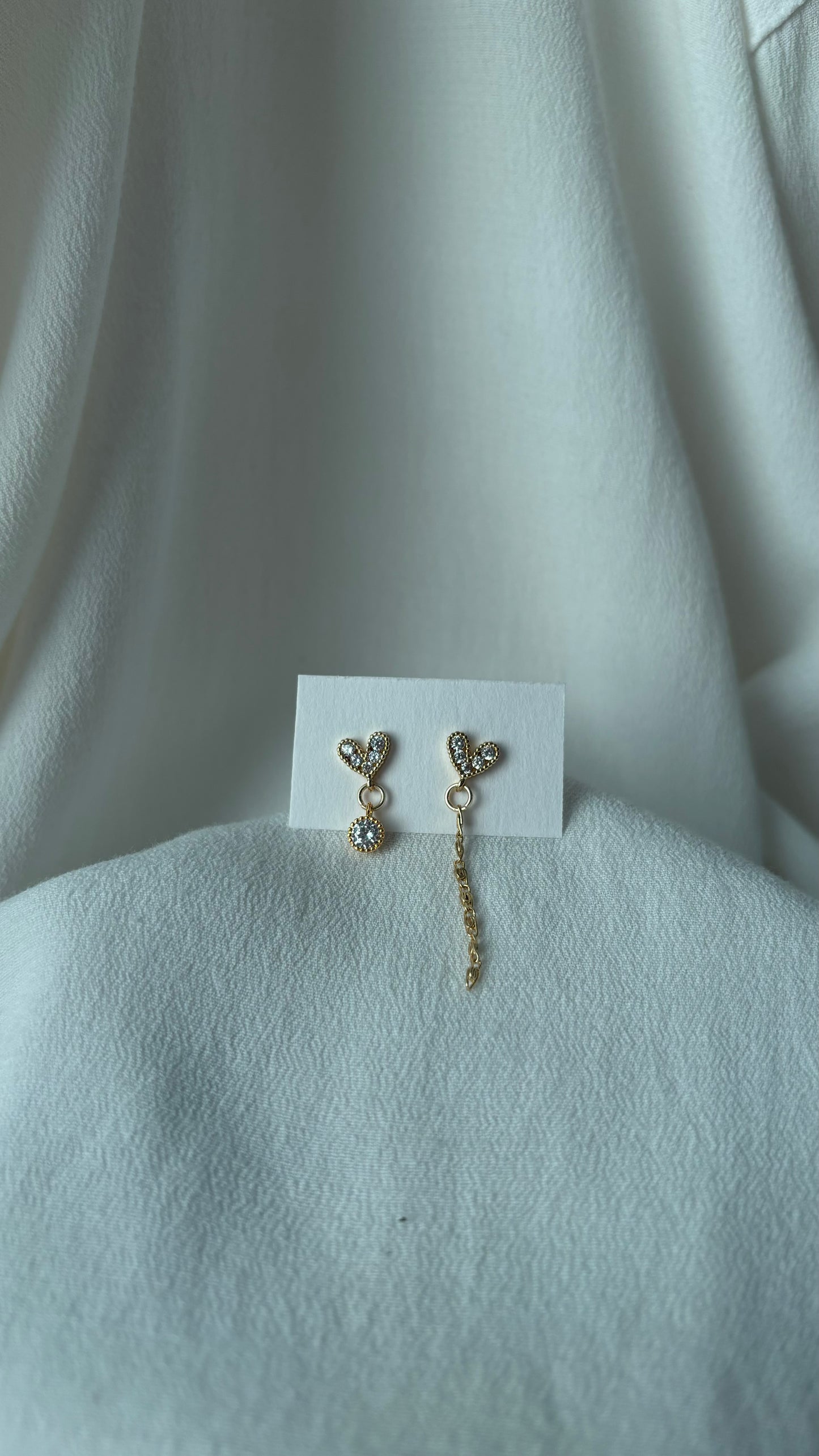 Zirconia heart gold earrings