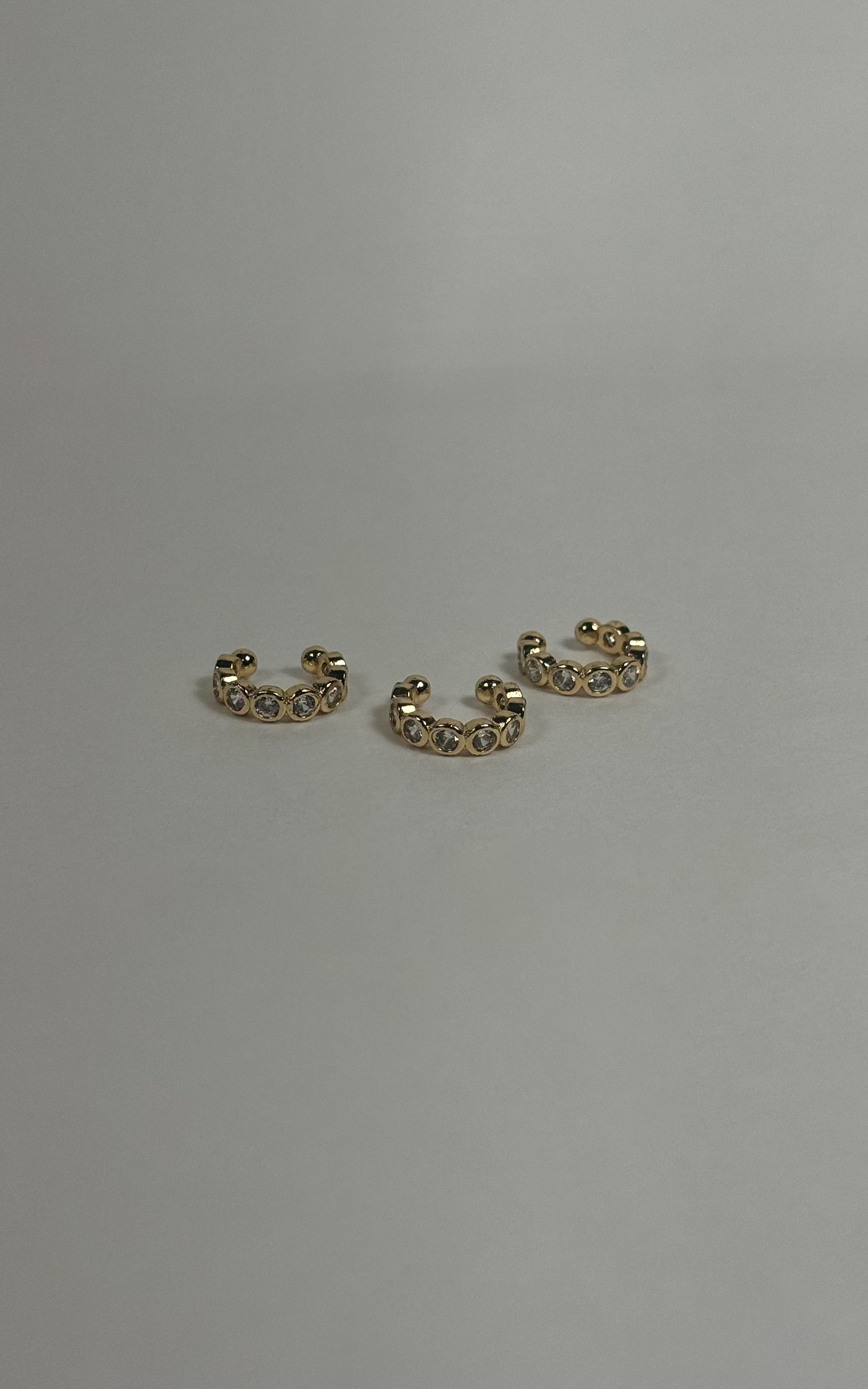 Zirconia ear cuff - Guayaba