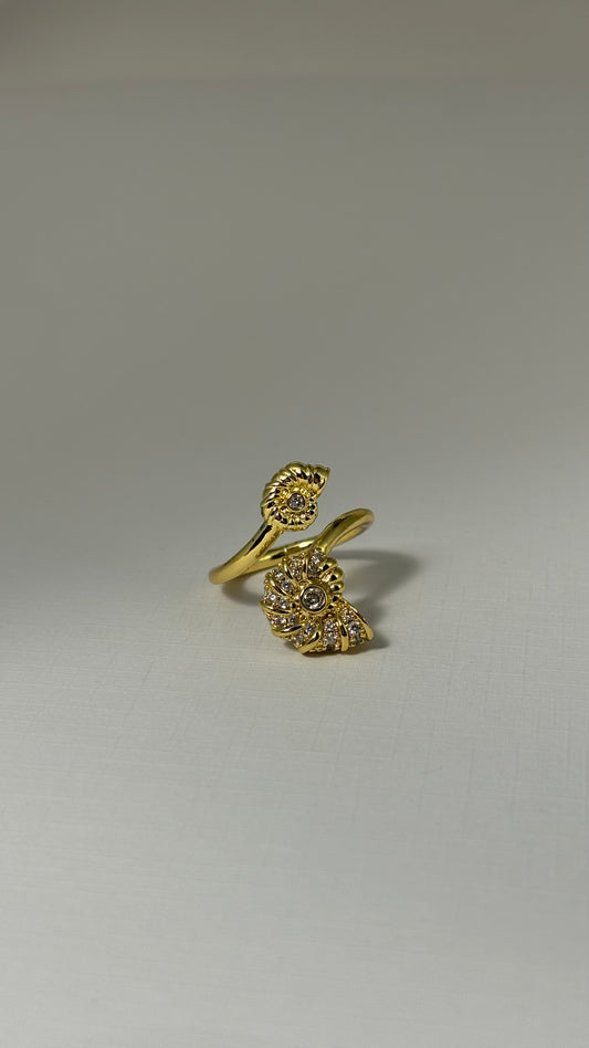 Caracol 14k gold plated ring