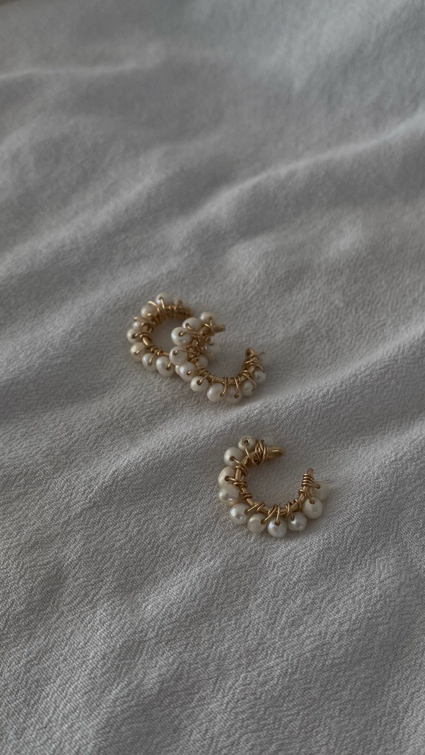 Pearl ear cuff (Pre-order)