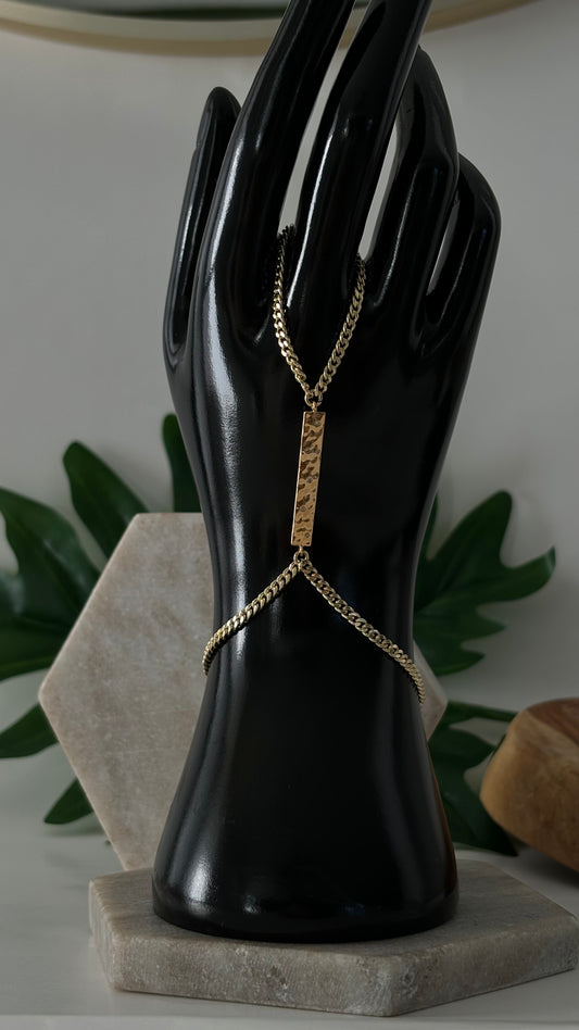 Texture gold hand chain