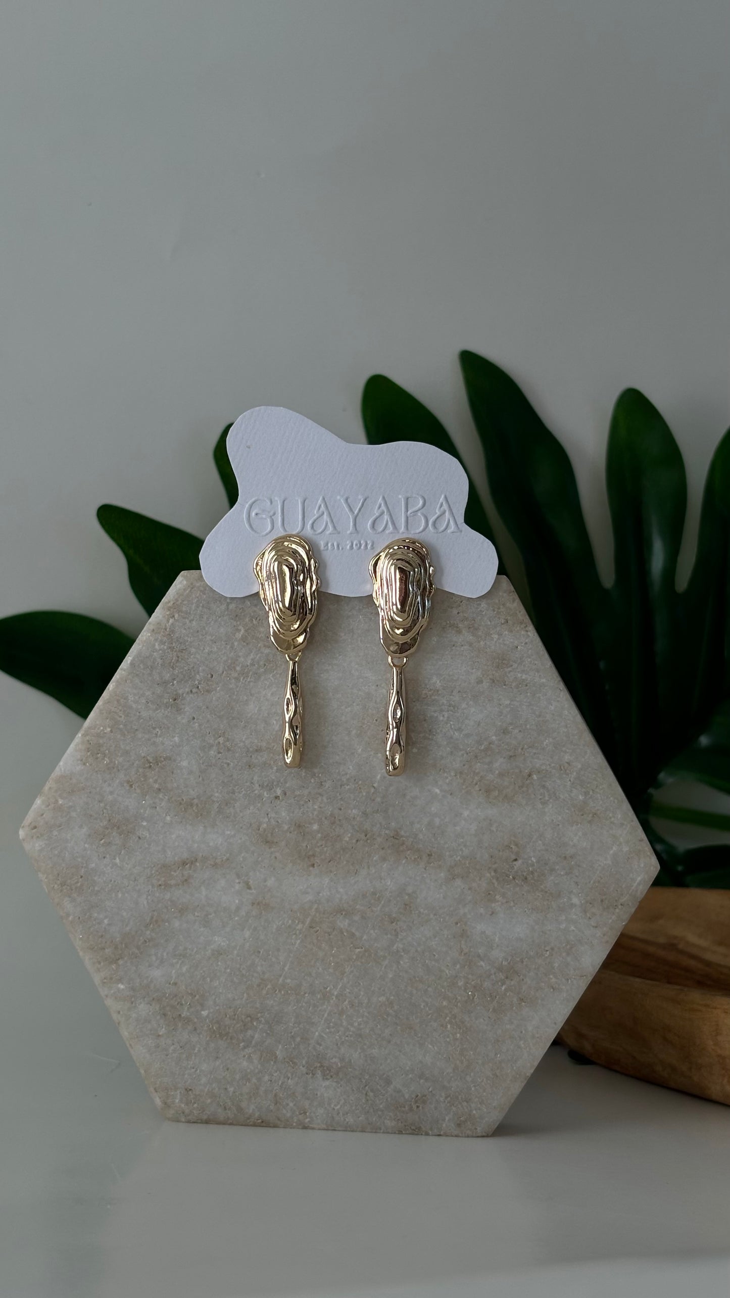 Gold water earrings