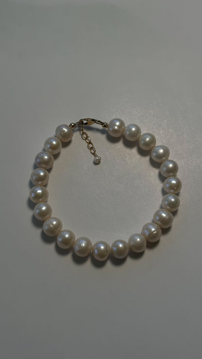 Freshwater pearls gold filled 14/20 bracelet